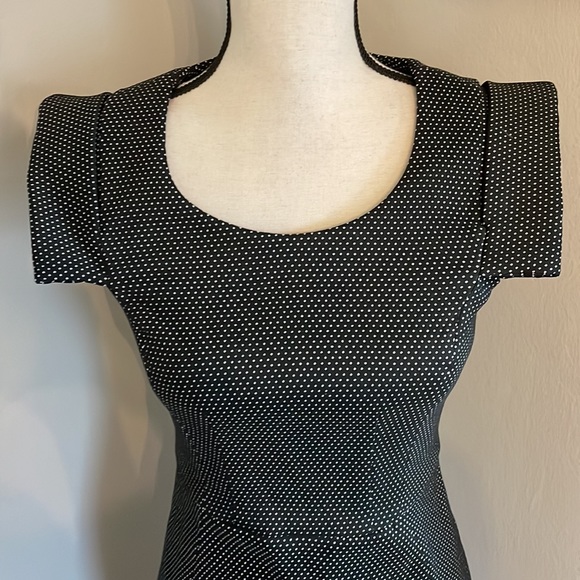 Calvin Klein dress perfect NWOT - Picture 3 of 10